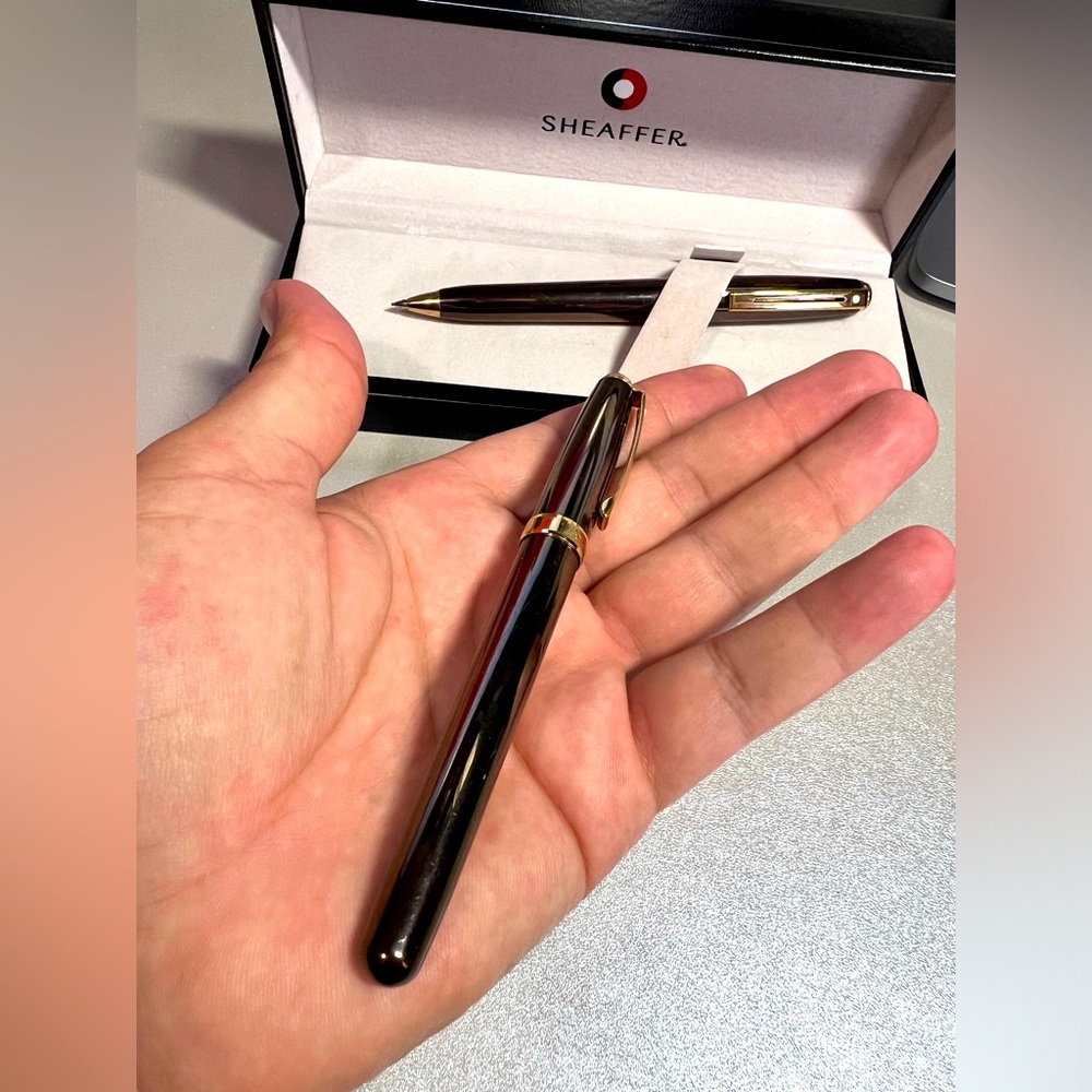 Sheaffer Glossy Coffee Brown Fountain Pen with Gold-Tone Trim, Sheaffer pencil